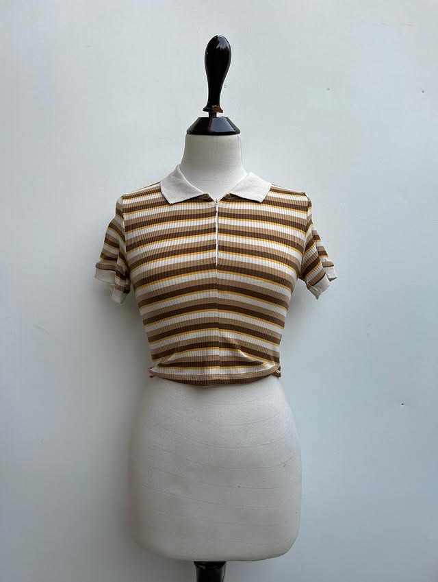 Style:top  Brand:ardene